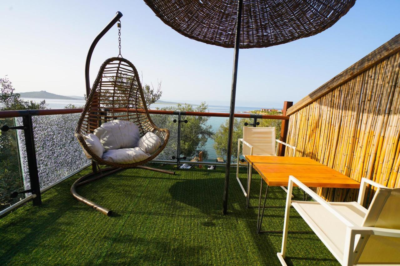 Qcunda Otel ไอวาลิค ภายนอก รูปภาพ