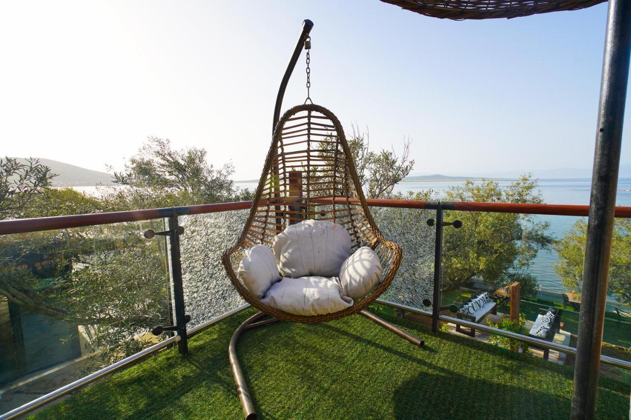 Qcunda Otel ไอวาลิค ภายนอก รูปภาพ